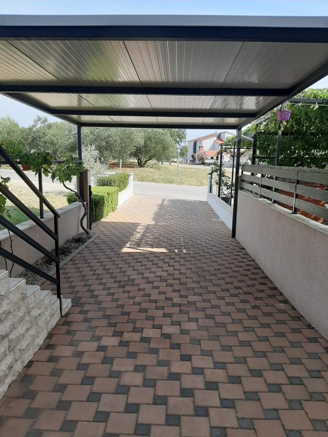 Apartment Maslina Biograd Na Moru Exteriér fotografie